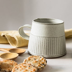 Ceramic Tea Cup, Modern Tea mug, White ceramic cup, White Coffee Mug with a straight lines Pattern