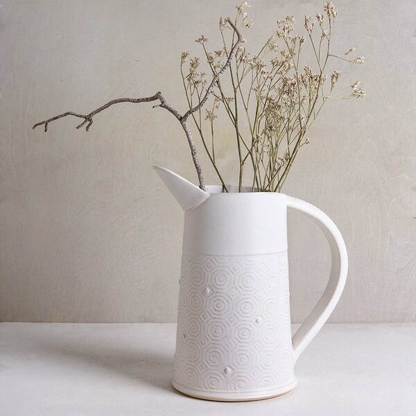Ceramic  Vase, Ceramic Design, White Flower Pot, Decorative Ceramics Pottery, Modern pottery vase , valentine's day gift, READY TO SHIP.