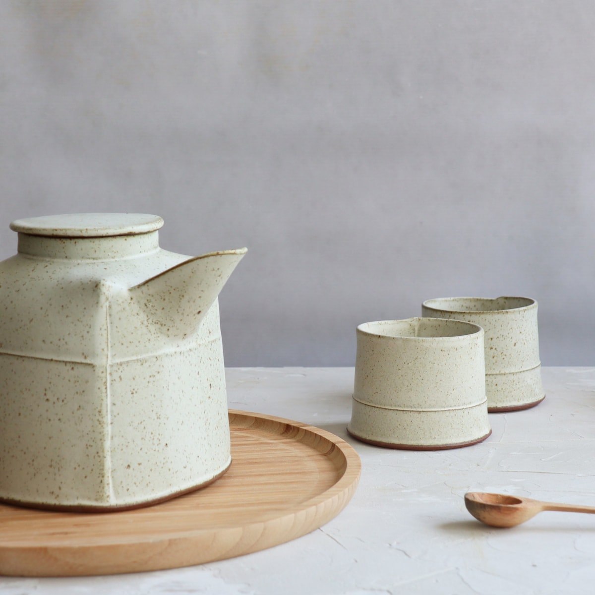 White Ceramic Teapot Set, Handmade Stoneware Tea Cups Set, Teapot Set for Tea Lovers, Mininmal Stoneware Teapot, Modern Japanese Teapot Set - Etsy