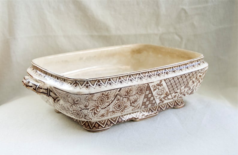 Antique Burmah WH Grindley and Co Tunstall vegetable bowl...c.1880-1891\u2026rare.