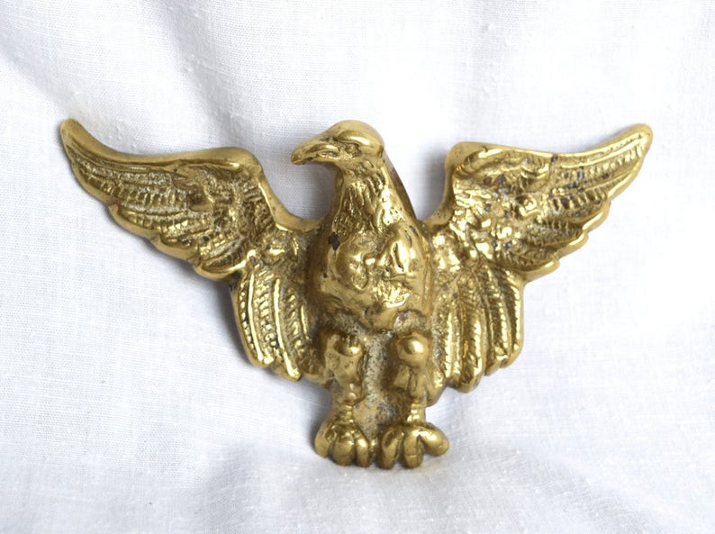 Huge brass belt buckleEnglish buckle..eagle shaped buckle...large bald eagle belt buckle...England. image 2