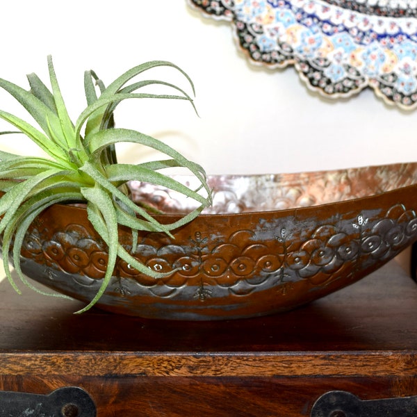Vintage Egyptian copper bowl...engraved Egyptian copper beggar's bowl...etched copper Kashkul bowl...made in Egypt.