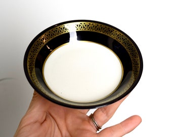 Vintage Shenango China monkey dish...Chinese restaurant ware sauce bowl...black and gold arrows...Anchor Hocking Z-40...NOS.