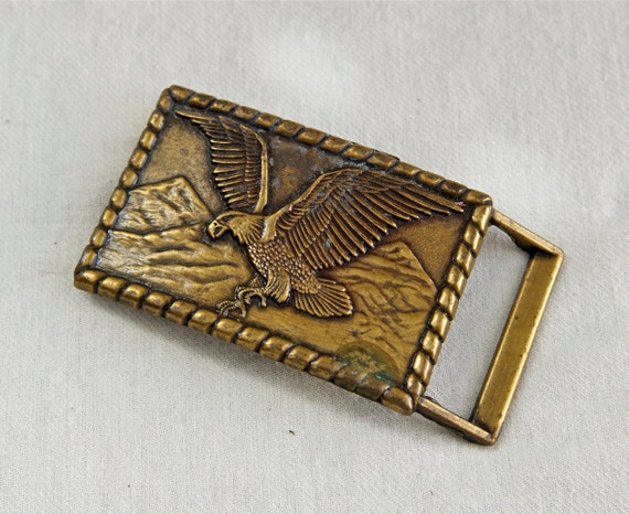 Vintage brass belt buckle…flying eagle buckle… - image 3