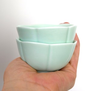 Vintage Asian tea cups...4 Chinese restaurant ware tea cups...celadon glazed tea cups...small bowls...NOS...set of 4.