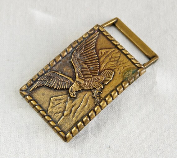 Vintage brass belt buckle…flying eagle buckle… - image 2