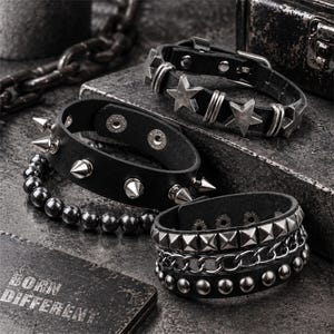 Set di braccialetti punk, 4 braccialetti gotici in pelle, bracciale con borchie e punte, bracciale con catena a stella, regalo di gioielli grunge alternativi