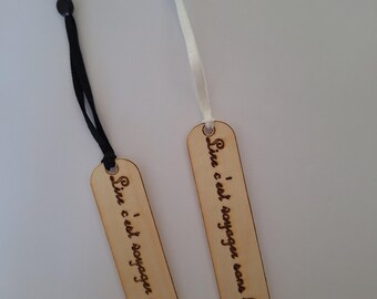 Personalized Engraved Wooden Bookmark, Quote "Reading is traveling without moving", Gift for the Bookish Traveler, Black/White Cord