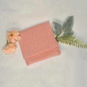Gepersonaliseerde matte stoffen enveloppezakjes, op maat gemaakte sieradenzakjes, verpakkingen voor kleine bedrijven