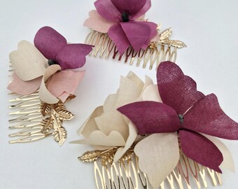 Peineta floral hecha a mano, tocado de seda teñida naturalmente, accesorio de moda sostenible.