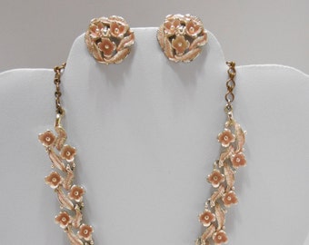 Vintage BSK Pink Enamel Demi Parure (7993) Necklace & Clip Earrings