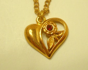 Vintage Gold Tone Heart Pendant Necklace (4449) 18" Chain--Red Rhinstone Flower