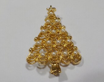 Vintage Giovanni Faux Pearl Christmas 