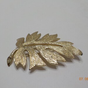 Emmons Rhinestone Leaf Brooch Vintage Glam 1960s Costume