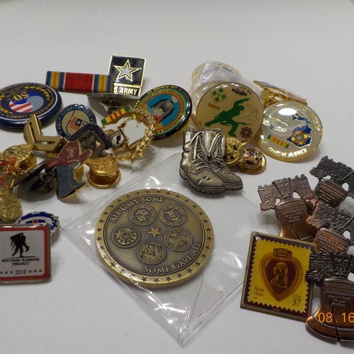 Vintage Military Lapel shops Pins (5064) Approx. 30 pcs.
