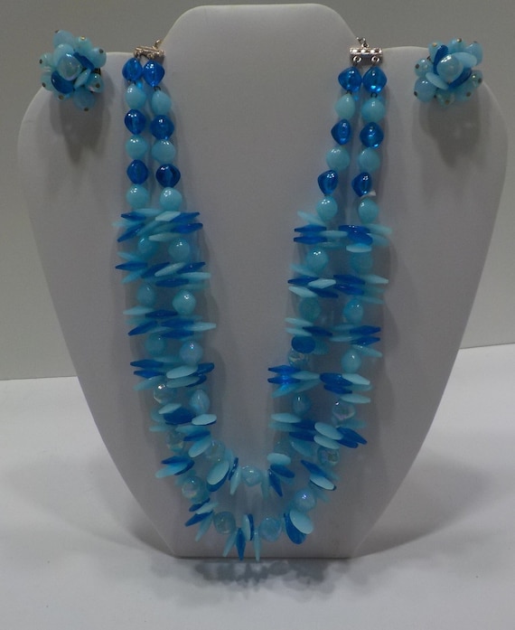 Vintage Blue Plastic Demi Parure (2096) Necklace … - image 1