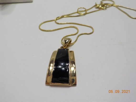 Vintage Lia Sophia Black Enamel Pendant 