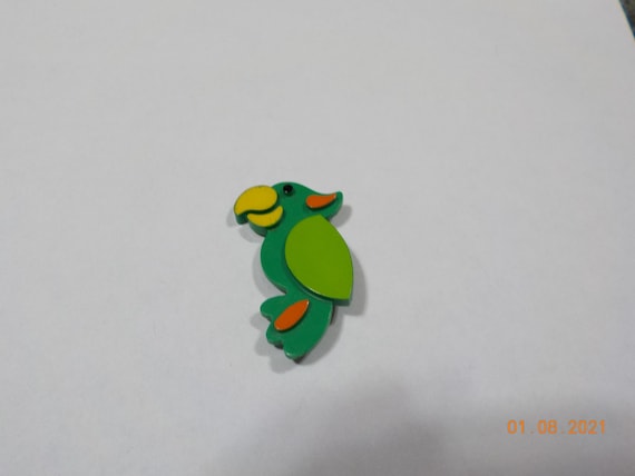 Vintage Avon Perky Parrot Pin (8049) 1970's Parrot