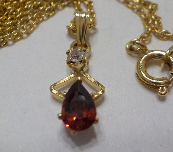 Vintage Burnt Red Rhinestone Pendant Necklace--18… - image 2