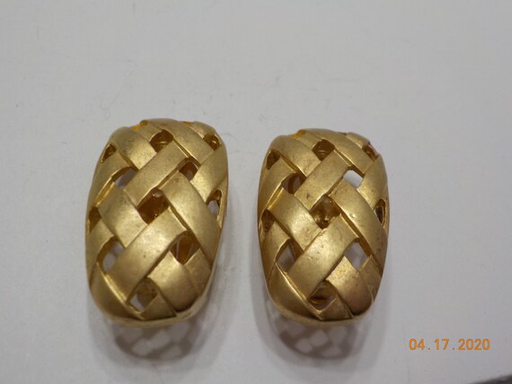 [RECTO] / ☆ 25SS IBIZA FORMICA DROP CLIP EARRINGS / GOLD Amazon.com: WOWORAMA Pearl Clip On Earrings for Women