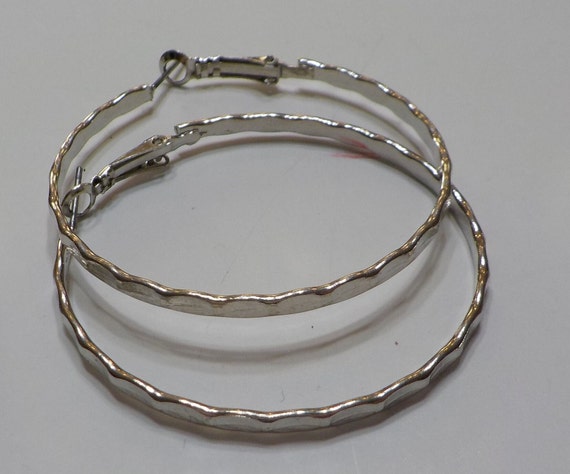 Vintage Lot Five Pairs Pierced Hoop Earrings (798… - image 4