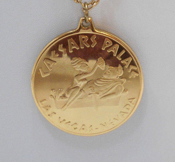 Vintage Caesars Palace Medallion 125 