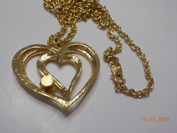 Vintage Avon Double Heart Pendant Necklace (4454) Roaming