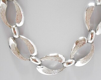 Vintage Silver Tone Link Choker Necklace (5821) Classic!
