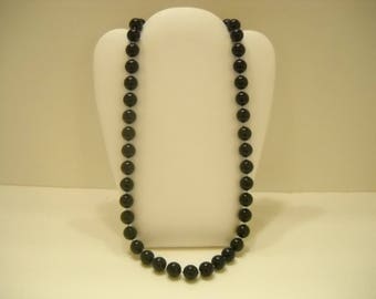 Vintage 24" Single Strand Black Necklace (961/3574) 8mm