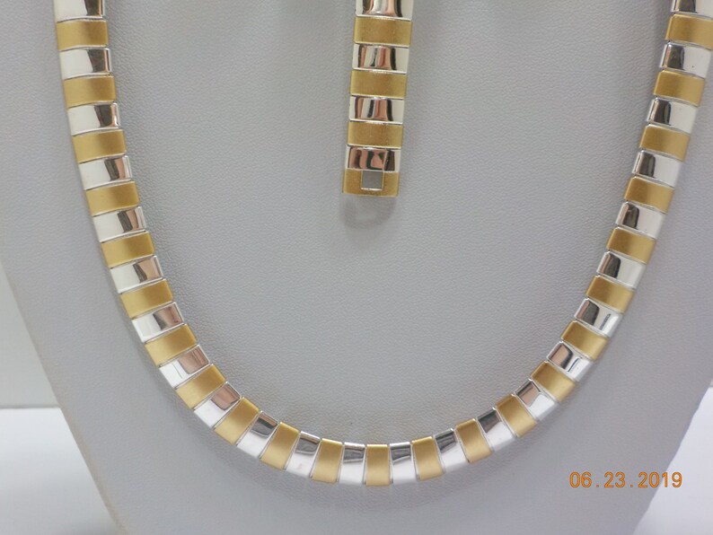 Bracelet Necklace Vintage Avon Gold Tone /& Silver Tone Parure 729 Pierced Earrings Set