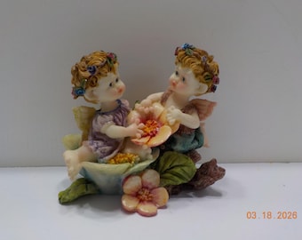 Two Little Angels Sitting In Flowers Figurine (15) Hand Painted Angel Babies
