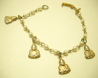 Vintage Faux Pearl & Buddha Charm Bracelet (4771)