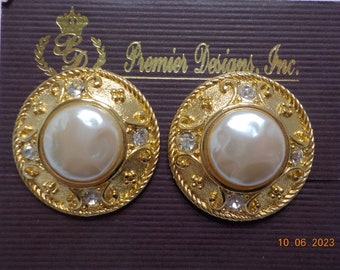 Vintage Premier Designs Faux Pearl & Rhinestone Earrings (3829) Clip-ons