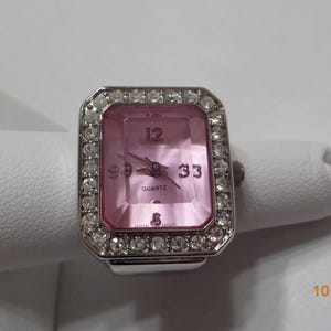 vintage quartz watch 水晶時計 Vintage Quartz Ring Watch (2592) Japan Movement--rhinestones