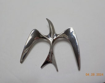 Vintage 1974 Mr. Seagull Brooch (8017) Sarah Coventry