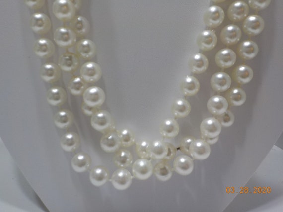 Vintage 60" 8mm Faux Pearl Necklace (257) Single … - image 2