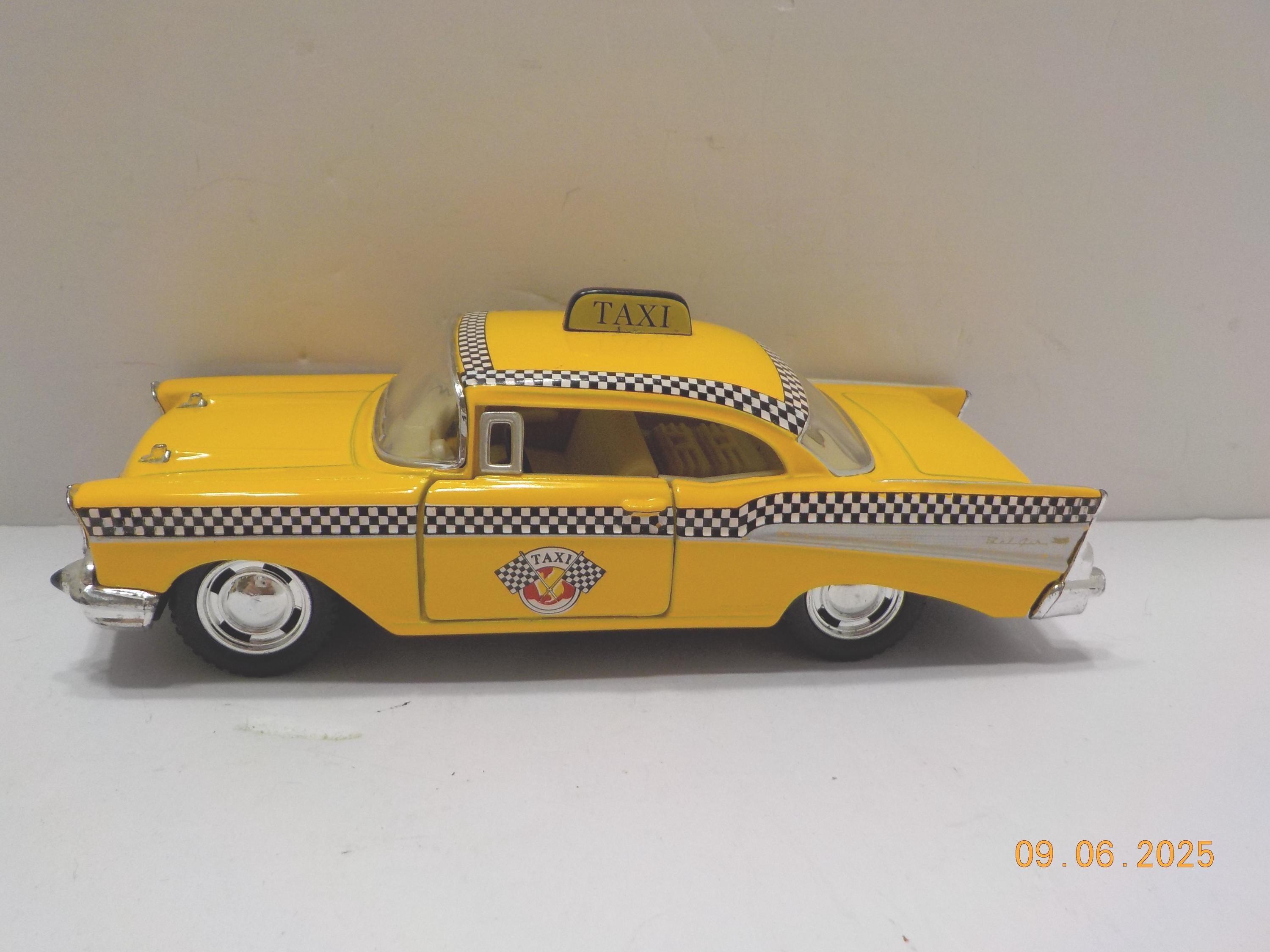 Vintage Kinsmart 1957 Chevrolet Bel Air (16-1) Taxi--1/40 Scale
