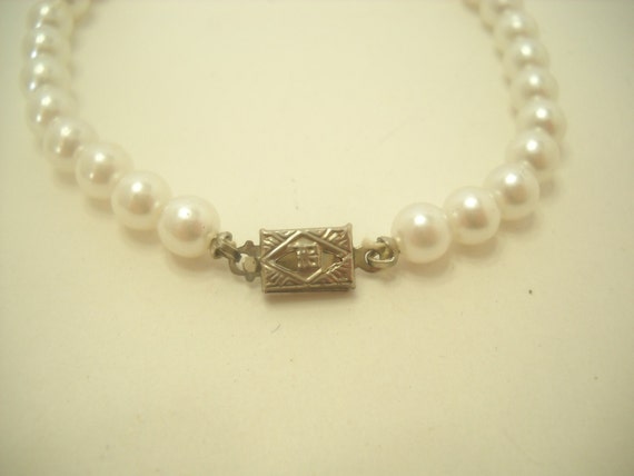 Vintage Faux Pearl Bracelet (6407) Japan - image 3