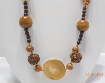 Vintage 26" Beaded Necklace (4283) Agate, Wood & Plastic Beads
