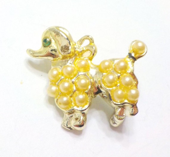 Vintage Tiny Gold Tone French Poodle Brooch (9304… - image 2