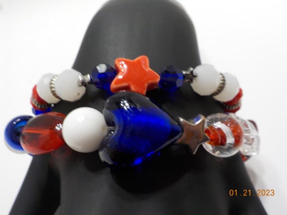 Vintage Patriotic Stretch Bracelets (7353) Two Bracelets