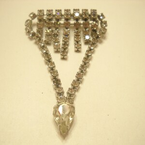 Vintage GORGEOUS RHINESTONE BROOCH (2981)