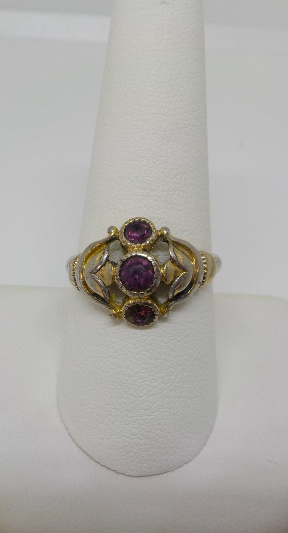 Vintage Avon Faux Amethyst Ring (2731) Size 9.5 - image 1
