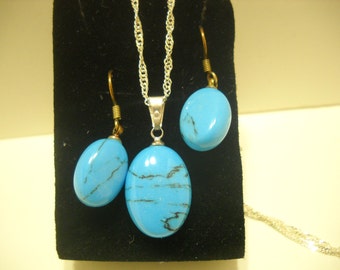 Vintage Faux Turquoise Necklace & Pierced Earrings Demi Parure (7720)