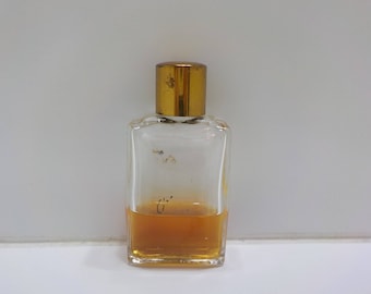 Vintage 1981 Woods of Windsor Wild Roses Eau De Toilette (18-3