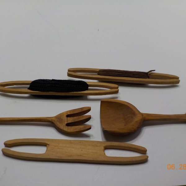 Vintage Wooden Weaving Shuttles (5) Weaving Spoon & Fork