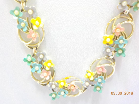 Vintage Enamel & Faux Pearl Flower Choker Necklac… - image 3