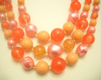 Vintage Triple Strand Salmon Colored Beaded Necklace (2720) Japan