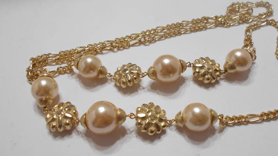 Gorgeous 15mm Faux Pearl Chain Necklace (4552) - image 3