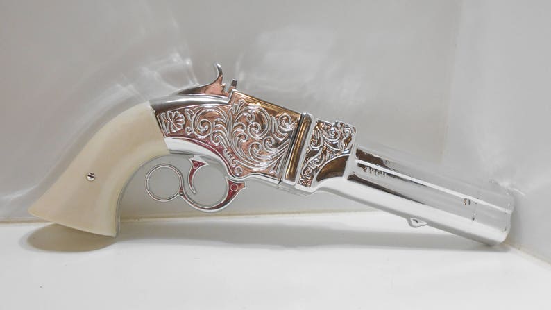 Vintage Avon Volcanic Repeating Pistol 13 34 Wild Country Etsy - image 0